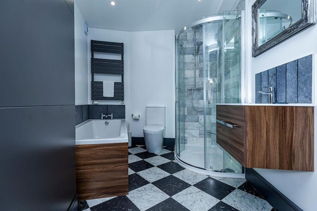 Bootique House - Luxury Group Accommodation In 웨이크필드 외부 사진