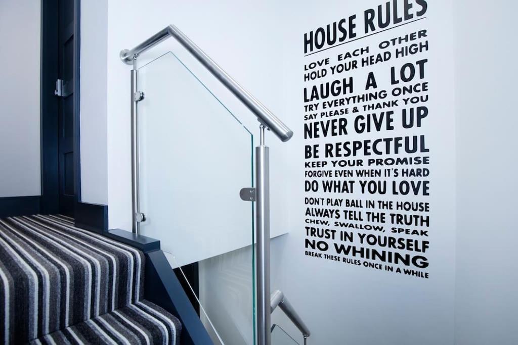 Bootique House - Luxury Group Accommodation In 웨이크필드 외부 사진